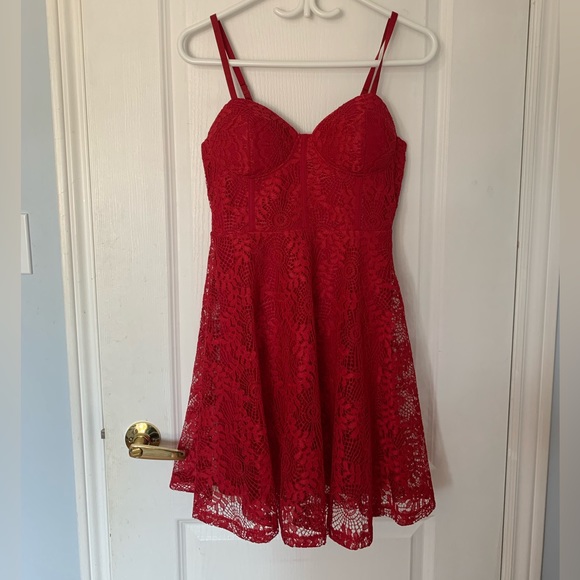 Women’s Red Lace Skater Dress - Picture 1 of 2